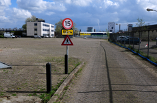 824245 Gezicht op het voormalige terrein van Electrorail N.V. (2e Daalsedijk 8) te Utrecht.